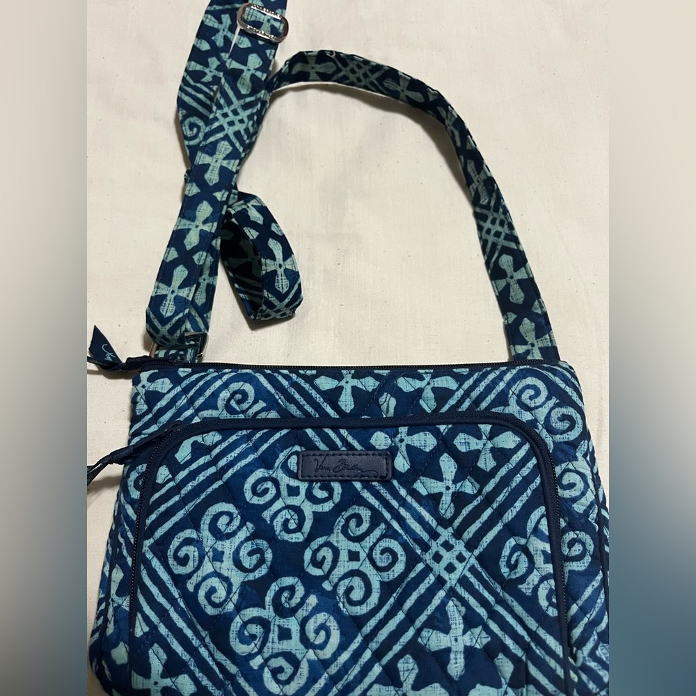 Blue Geometric Crossbody Bag with Quilted Design Vera Bradley